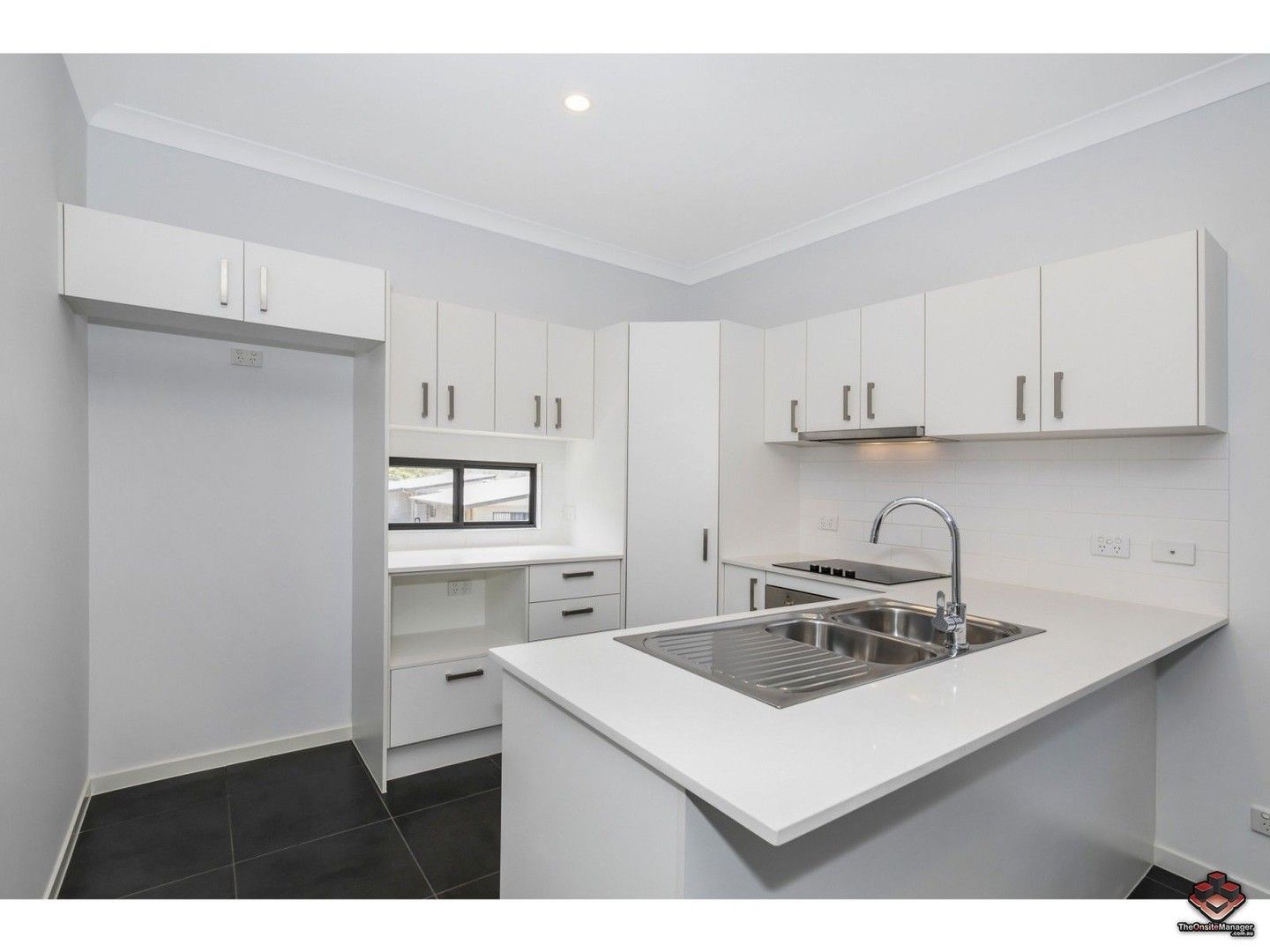 3 bedrooms Townhouse in ID:21132017/36 Bunya Road EVERTON HILLS QLD, 4053