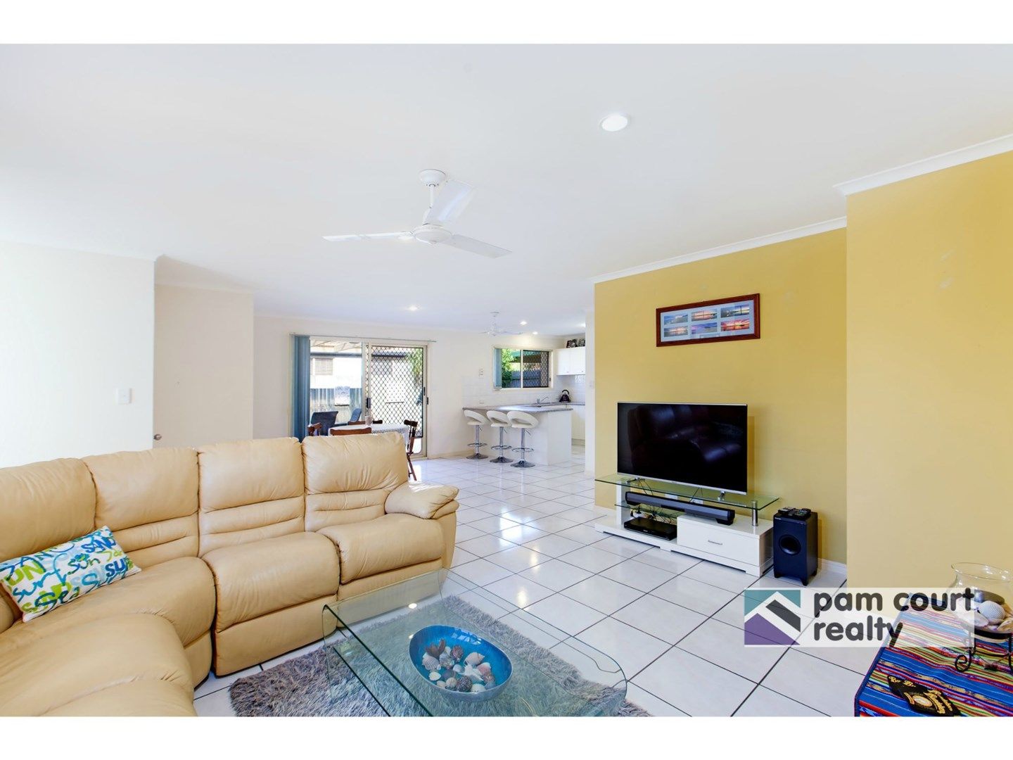 2/3 Greenway Place, Mountain Creek QLD 4557, Image 1