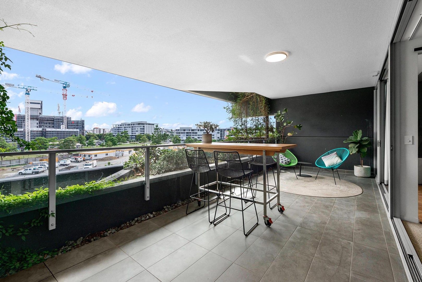 3 bedrooms Apartment / Unit / Flat in 203/30 Festival Place NEWSTEAD QLD, 4006