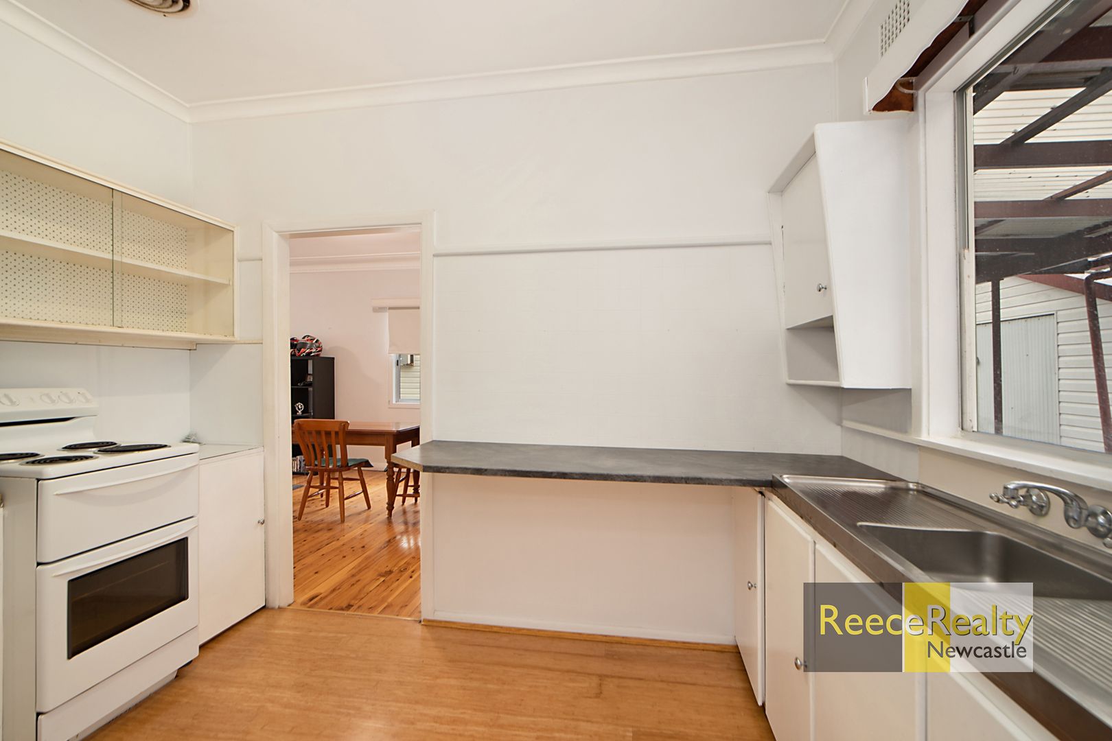 12 Helen Street, Mount Hutton NSW 2290, Image 2