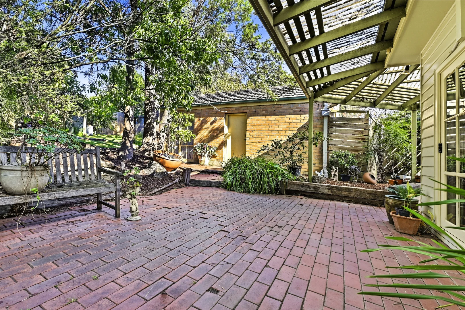 Additional image 12 of 8 Arna Street, Blackburn VIC 3130