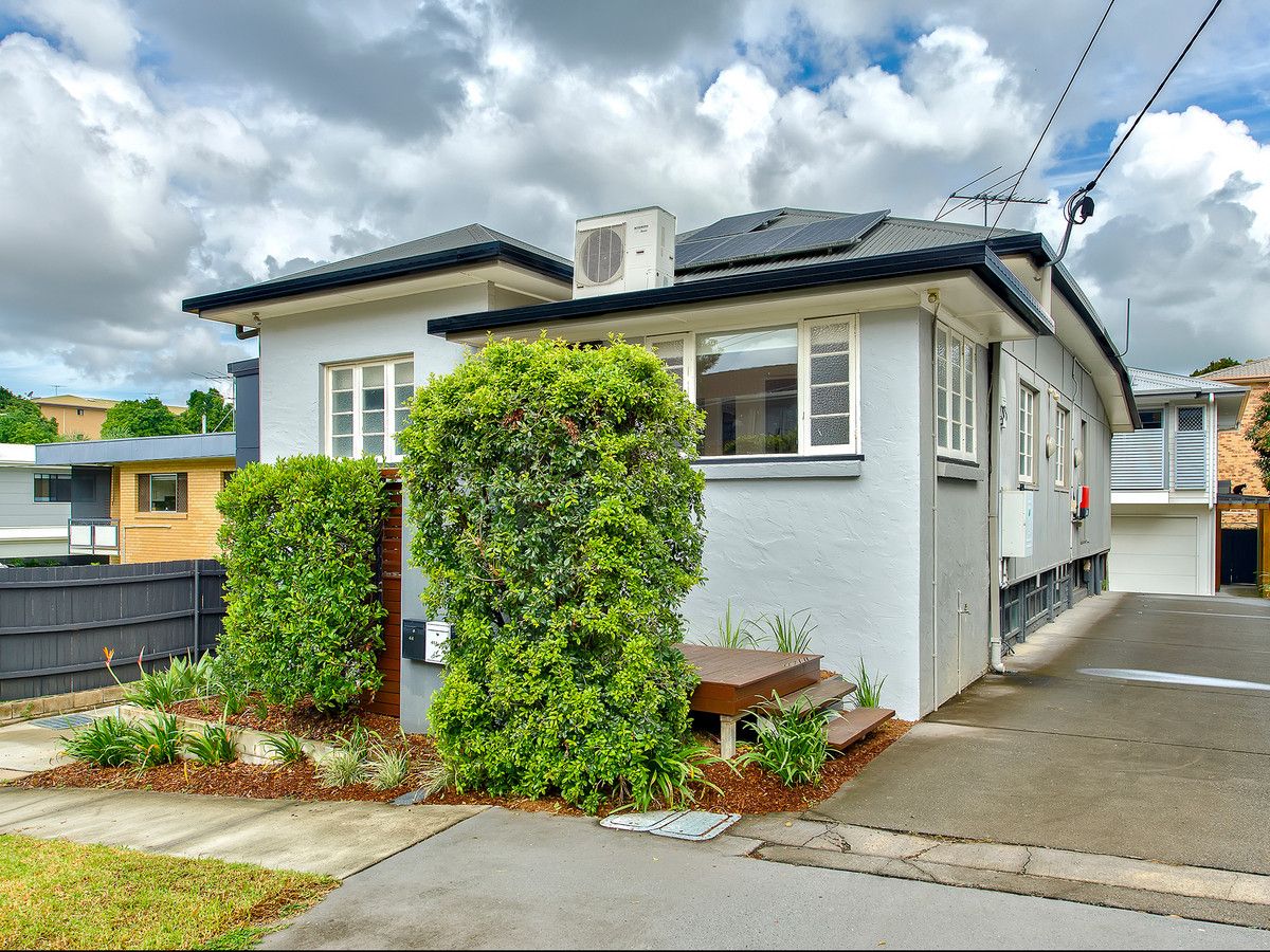 3 bedrooms House in 44 Garden Terrace NEWMARKET QLD, 4051