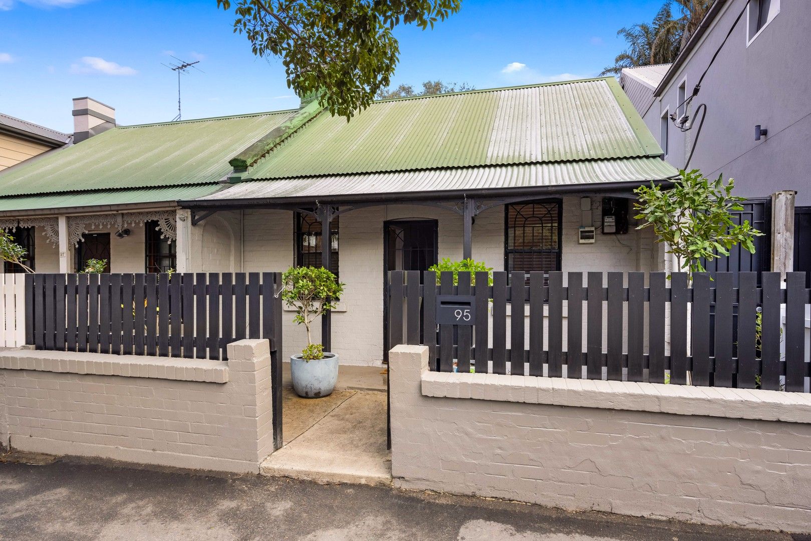 3 bedrooms House in 95 Wyndham Street ALEXANDRIA NSW, 2015