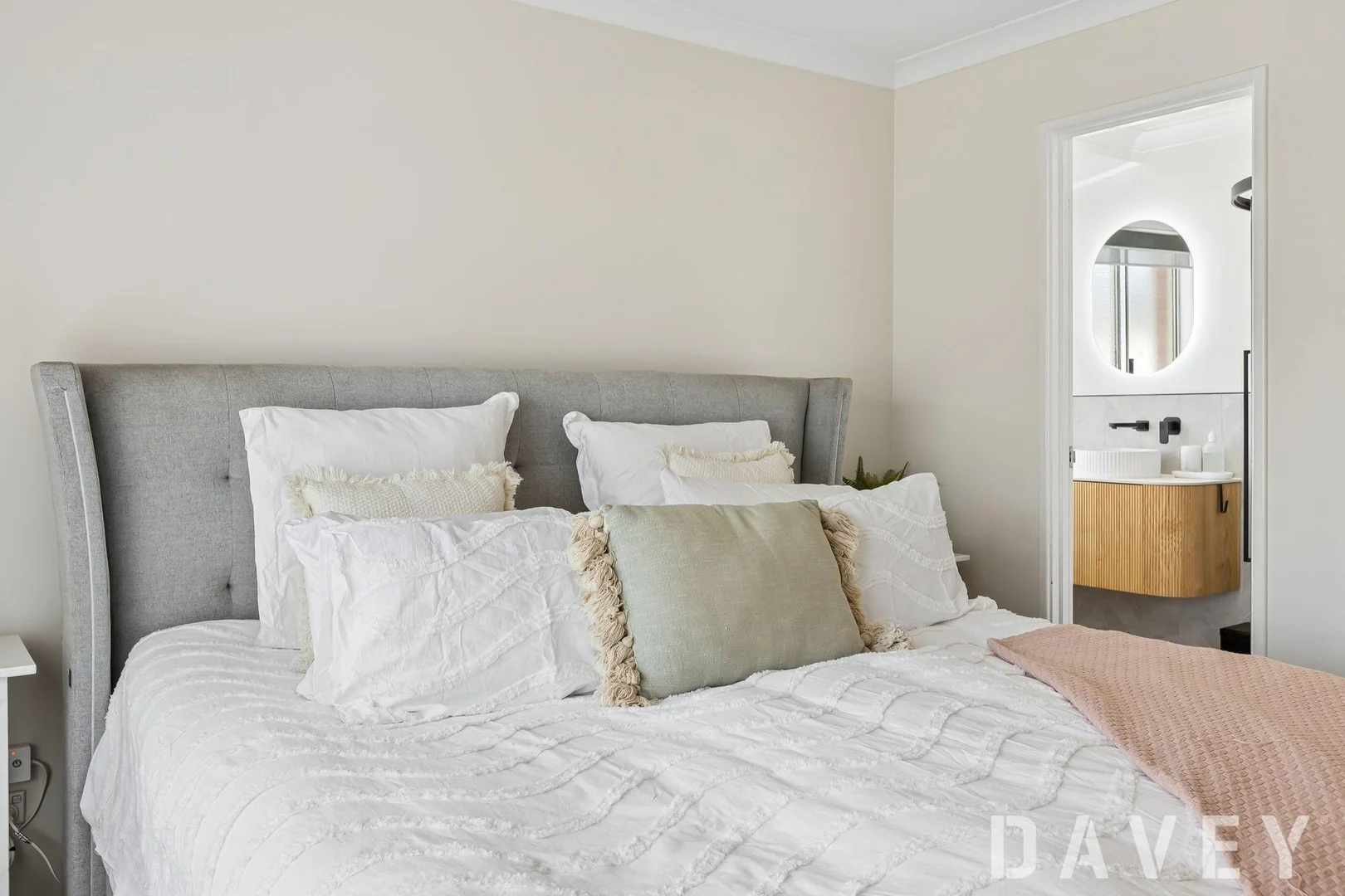 Additional image 4 of 11 Iandra Loop, Carramar WA 6031