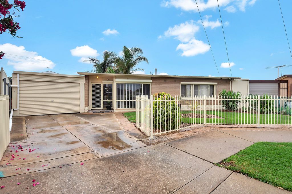 17 Bristol Crescent, Taperoo SA 5017, Image 1