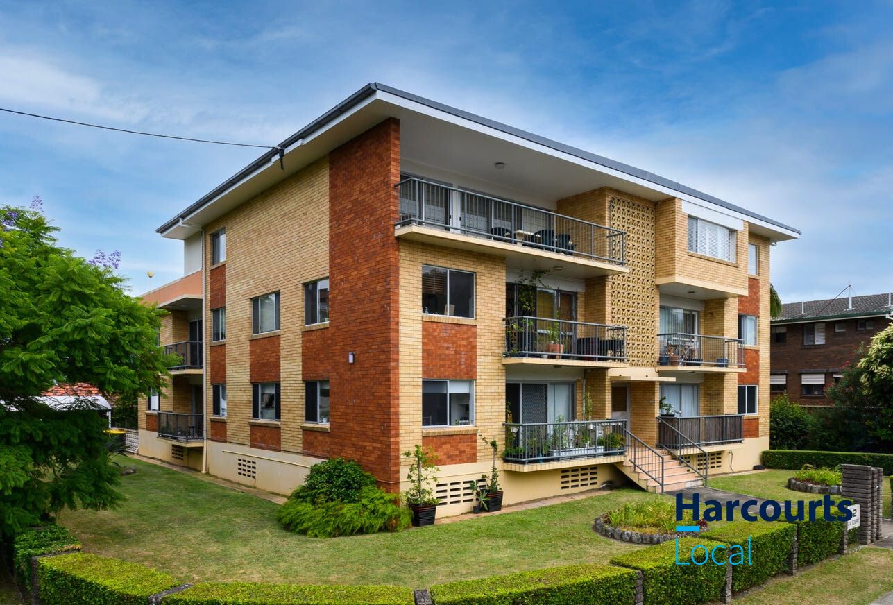 2 bedrooms Apartment / Unit / Flat in 8/122 Bonney Avenue CLAYFIELD QLD, 4011