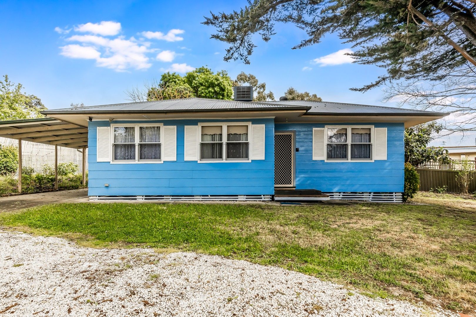 1/9a Auricht Rd, Hahndorf SA 5245 House For Rent Domain