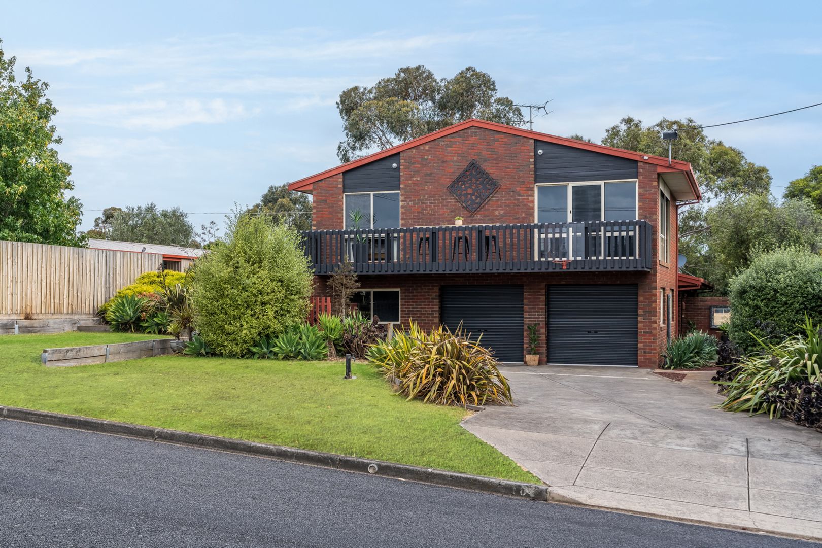 10-12 Aloomba Avenue, Clifton Springs VIC 3222, Image 1