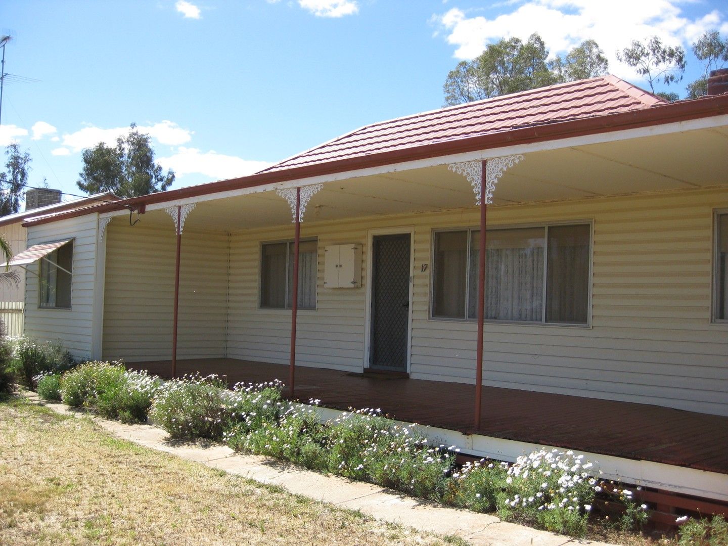 17 Henderson Street, Ouyen VIC 3490, Image 0