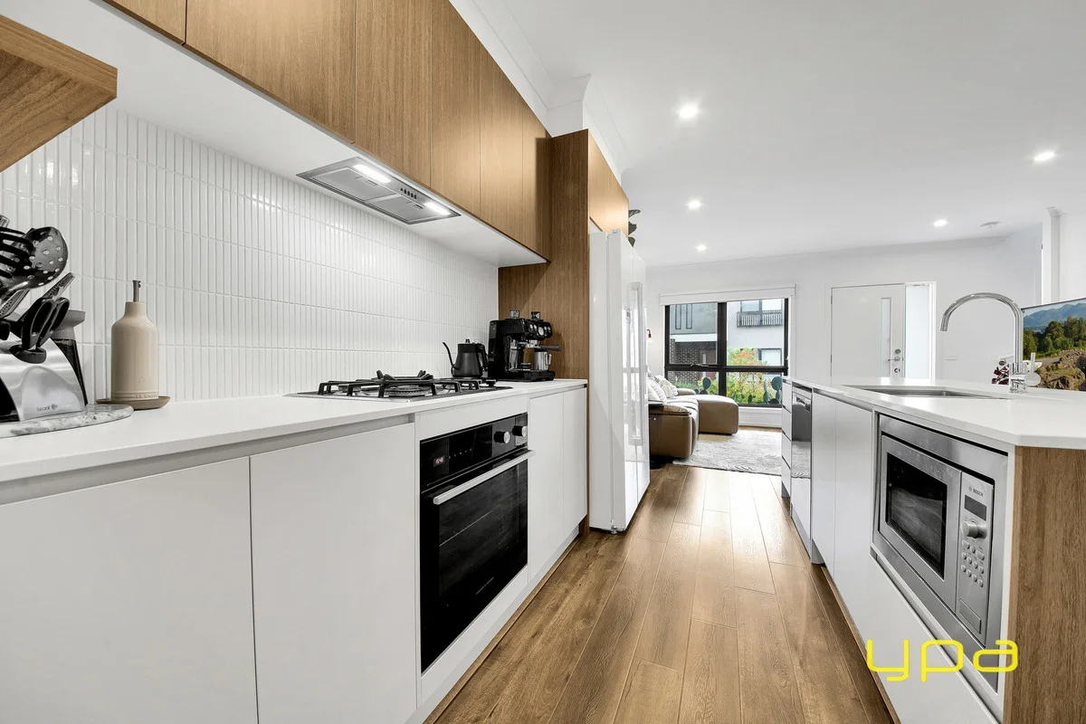 Additional image 5 of 28 Myrtle Walk, Cranbourne West VIC 3977