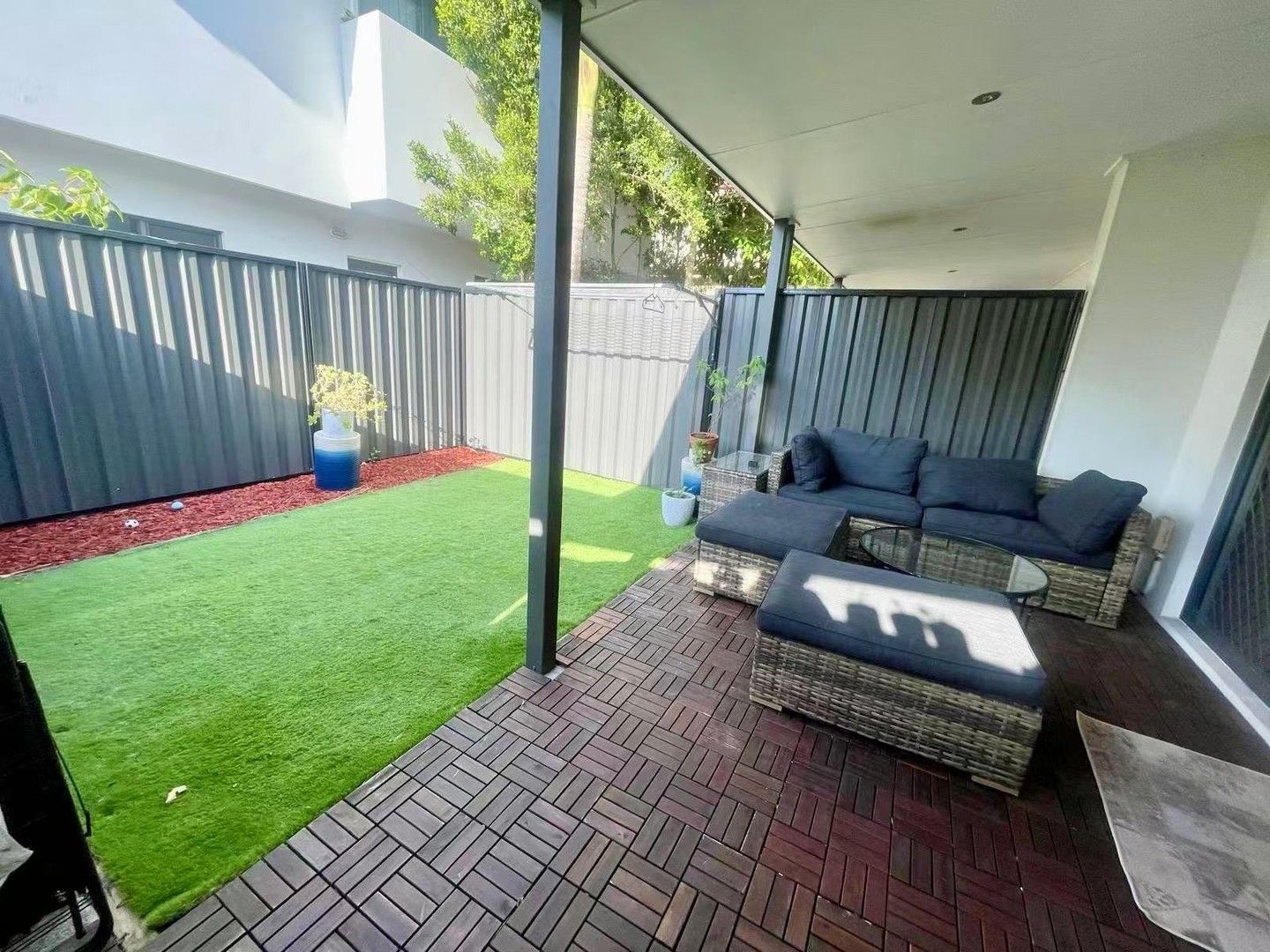 4 bedrooms Townhouse in 2/5 Blake St SOUTHPORT QLD, 4215