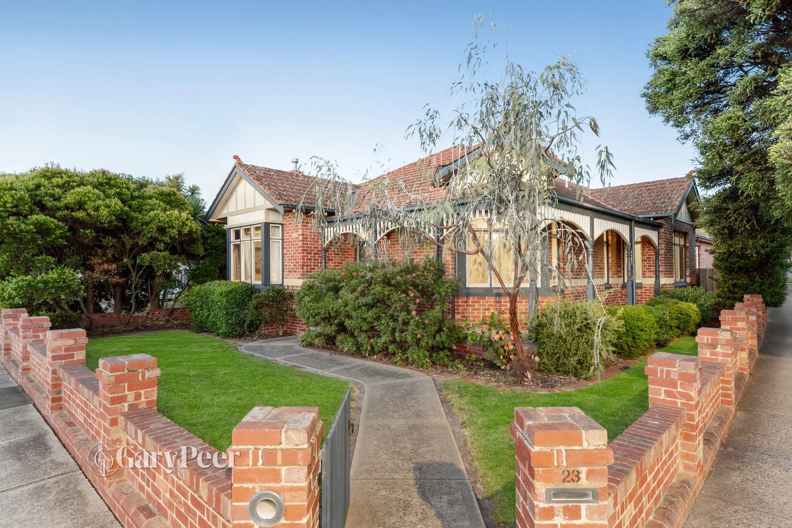 4 bedrooms House in 23 Henty St MURRUMBEENA VIC, 3163