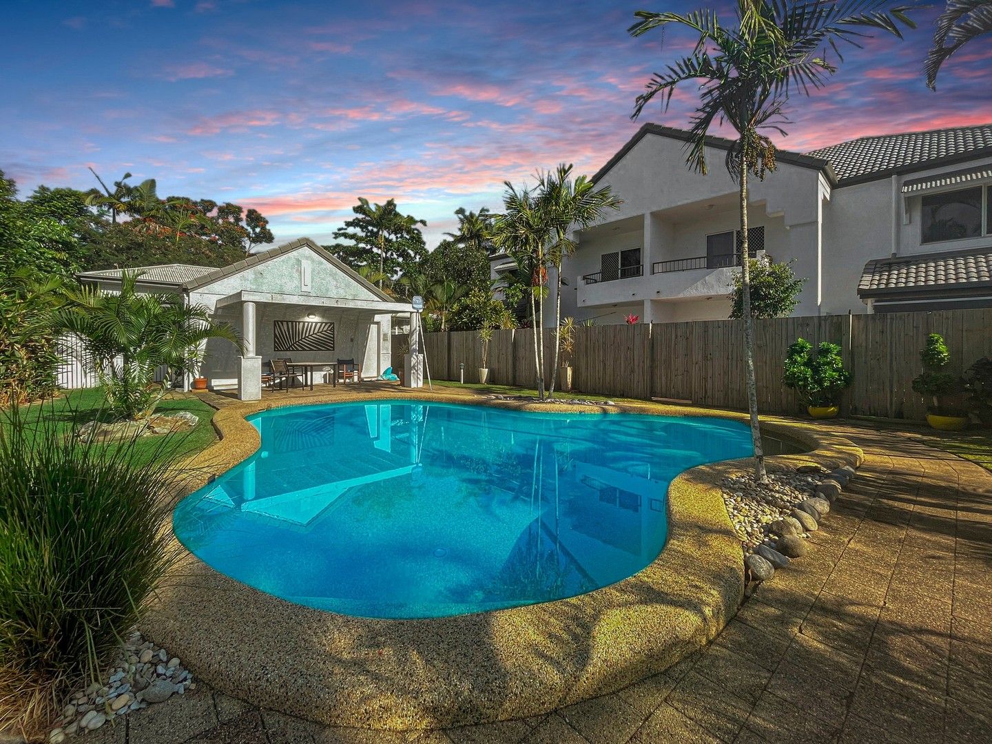 11/34-40 Lily Street, Cairns North QLD 4870, Image 0