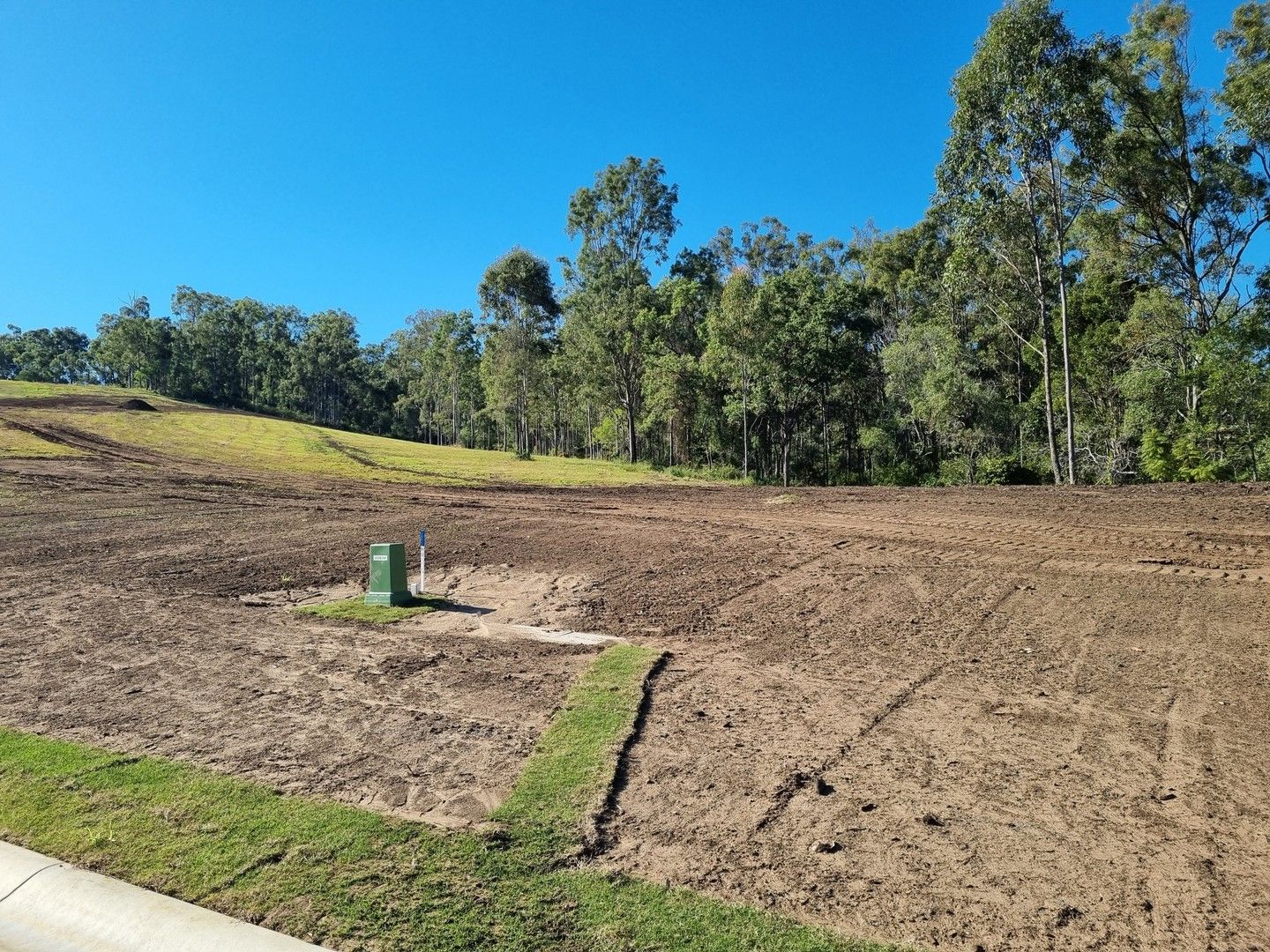 Vacant land in , WOODHILL QLD, 4285