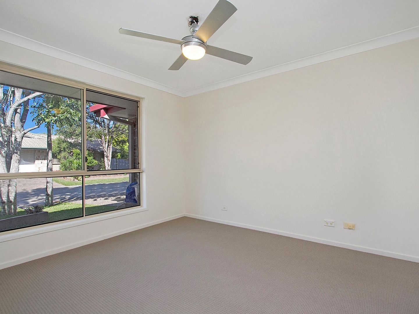 9/167 Central Street, Labrador QLD 4215, Image 1