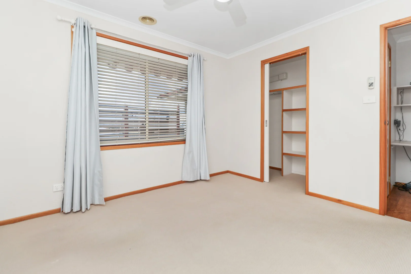 Additional image 15 of 24 Yanko Crescent, Bourkelands NSW 2650