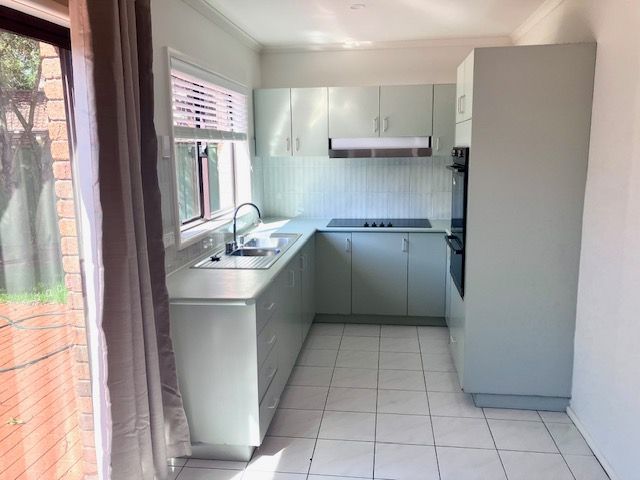 2 bedrooms Townhouse in UNIT 6/110-112 WINDSOR STREET RICHMOND NSW, 2753
