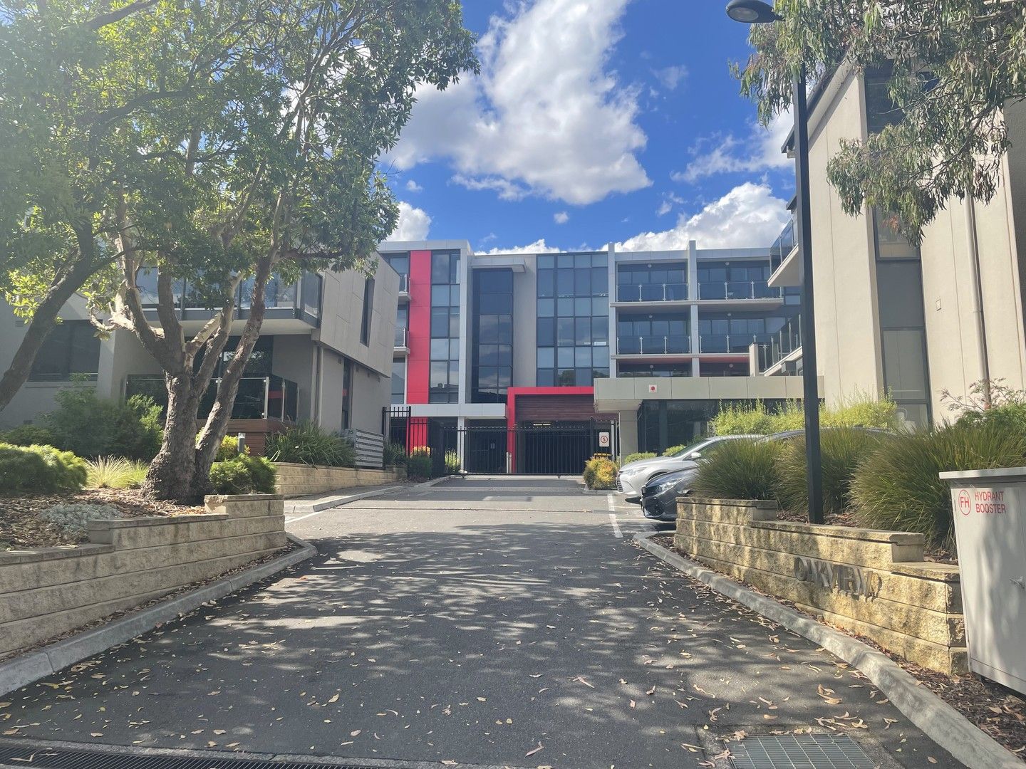 2 bedrooms Apartment / Unit / Flat in 225/76 Darebin St HEIDELBERG VIC, 3084