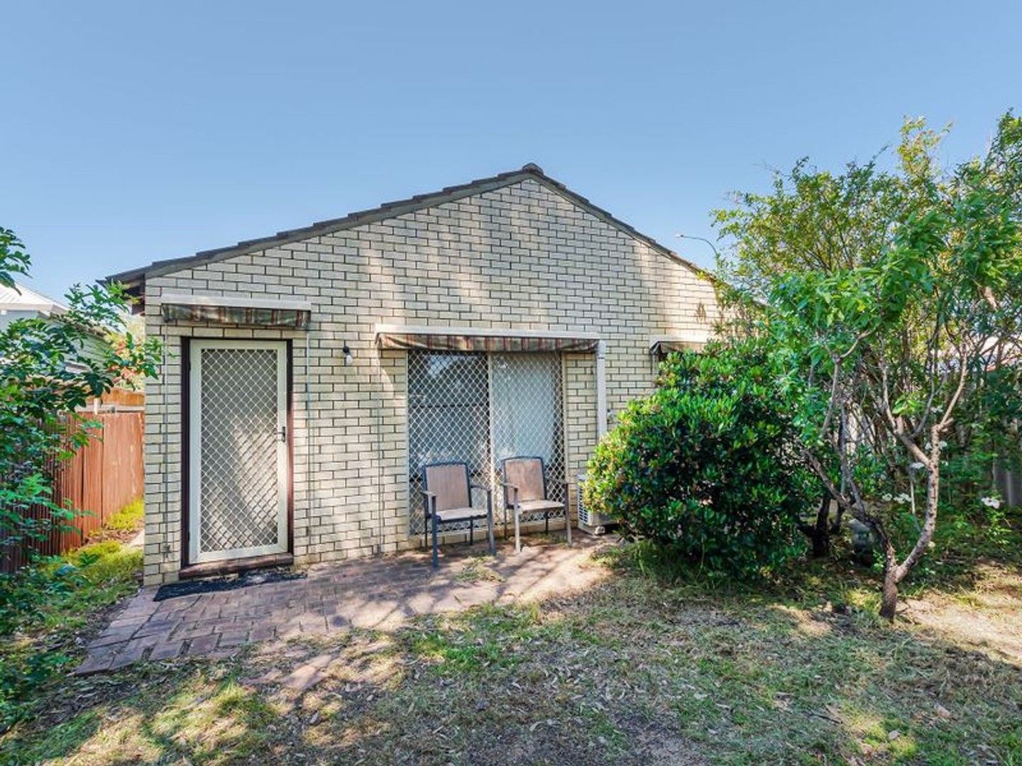 1 bedrooms House in 33B Ashburton Street EAST VICTORIA PARK WA, 6101