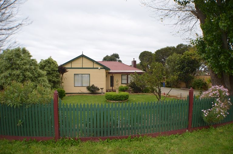 650 Nine Mile Road, Cora Lynn VIC 3814, Image 2