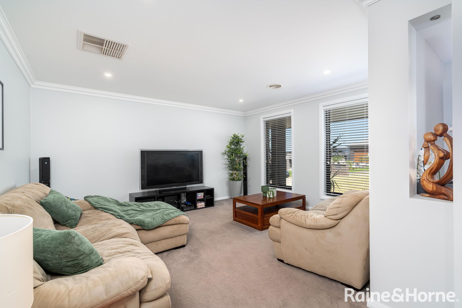 5 Eureka Street, Estella NSW 2650, Image 1