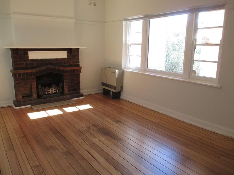 1 bedrooms Apartment / Unit / Flat in 3/19 Neptune Street ST KILDA VIC, 3182