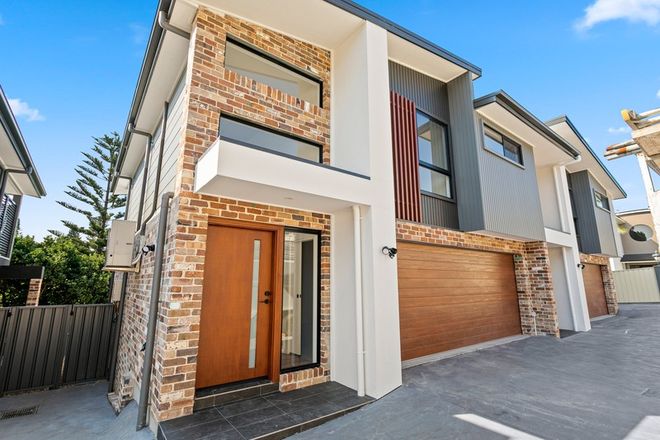 Picture of 2/16 Baudin Avenue, SHELL COVE NSW 2529