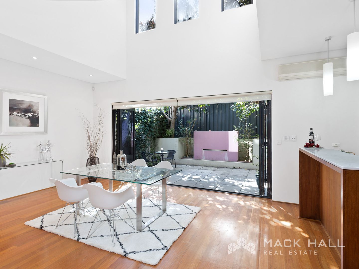 22 Vera Street, Cottesloe WA 6011, Image 2