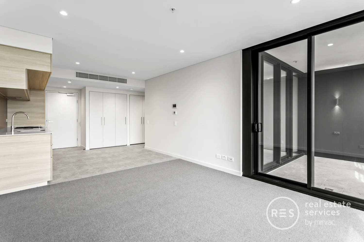 Additional image 2 of 2606/103 South Wharf Drive, Docklands VIC 3008