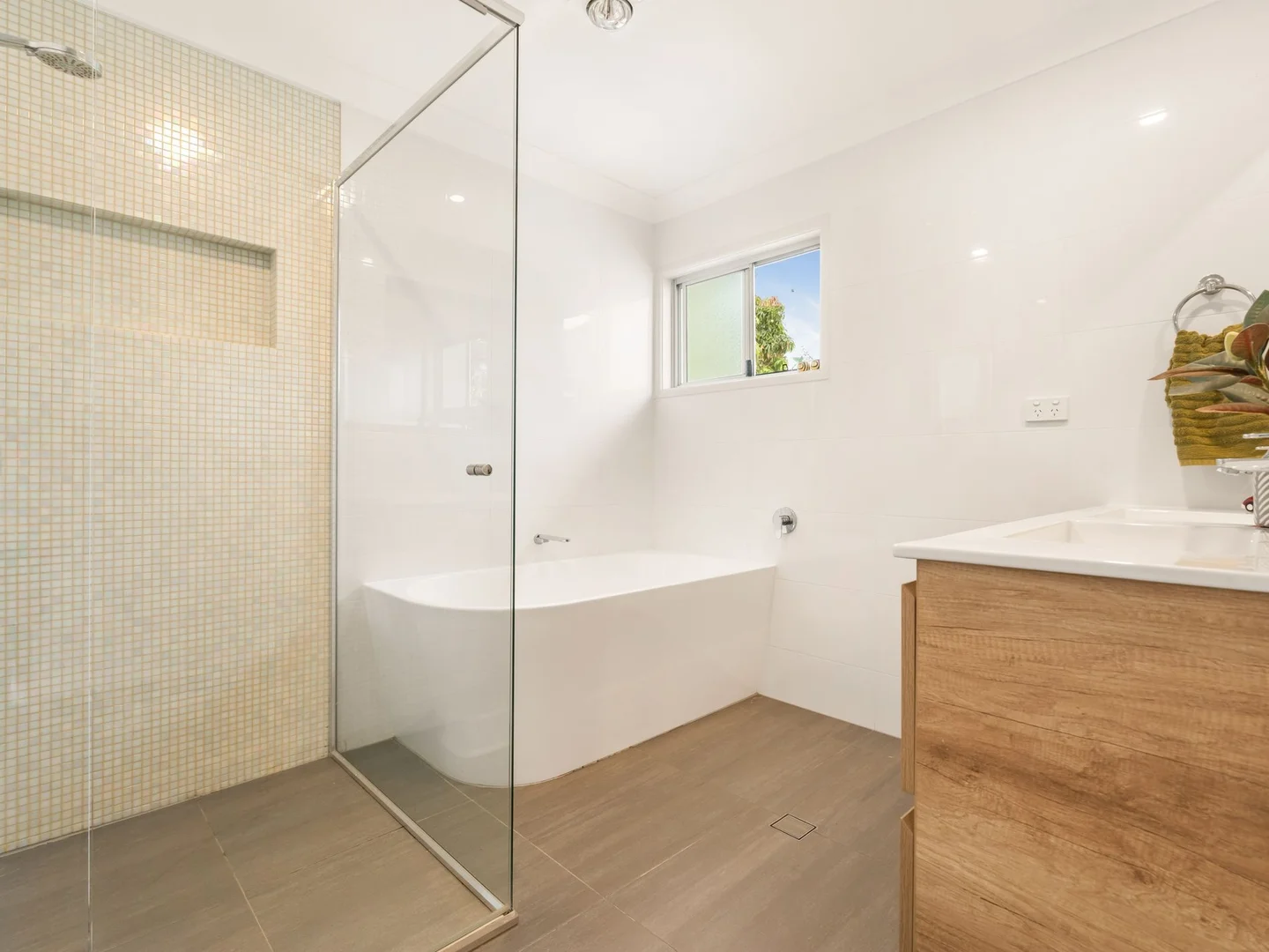 Additional image 12 of 15 Kate Street, Shorncliffe QLD 4017