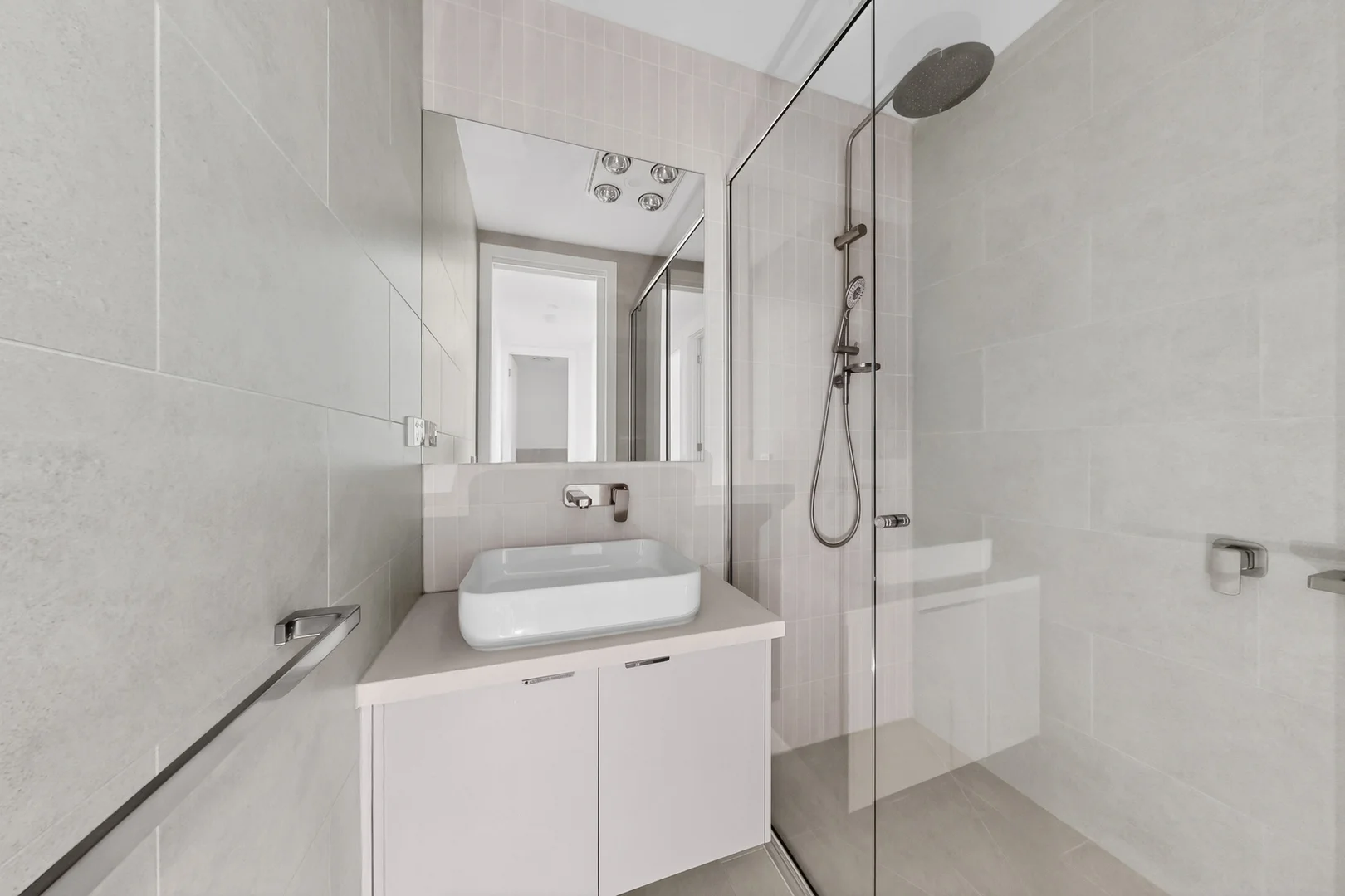 Additional image 11 of 6/92 New Street, South Kingsville VIC 3015