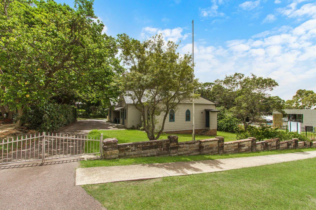 23 Takari Avenue, Point Clare NSW 2250, Image 1