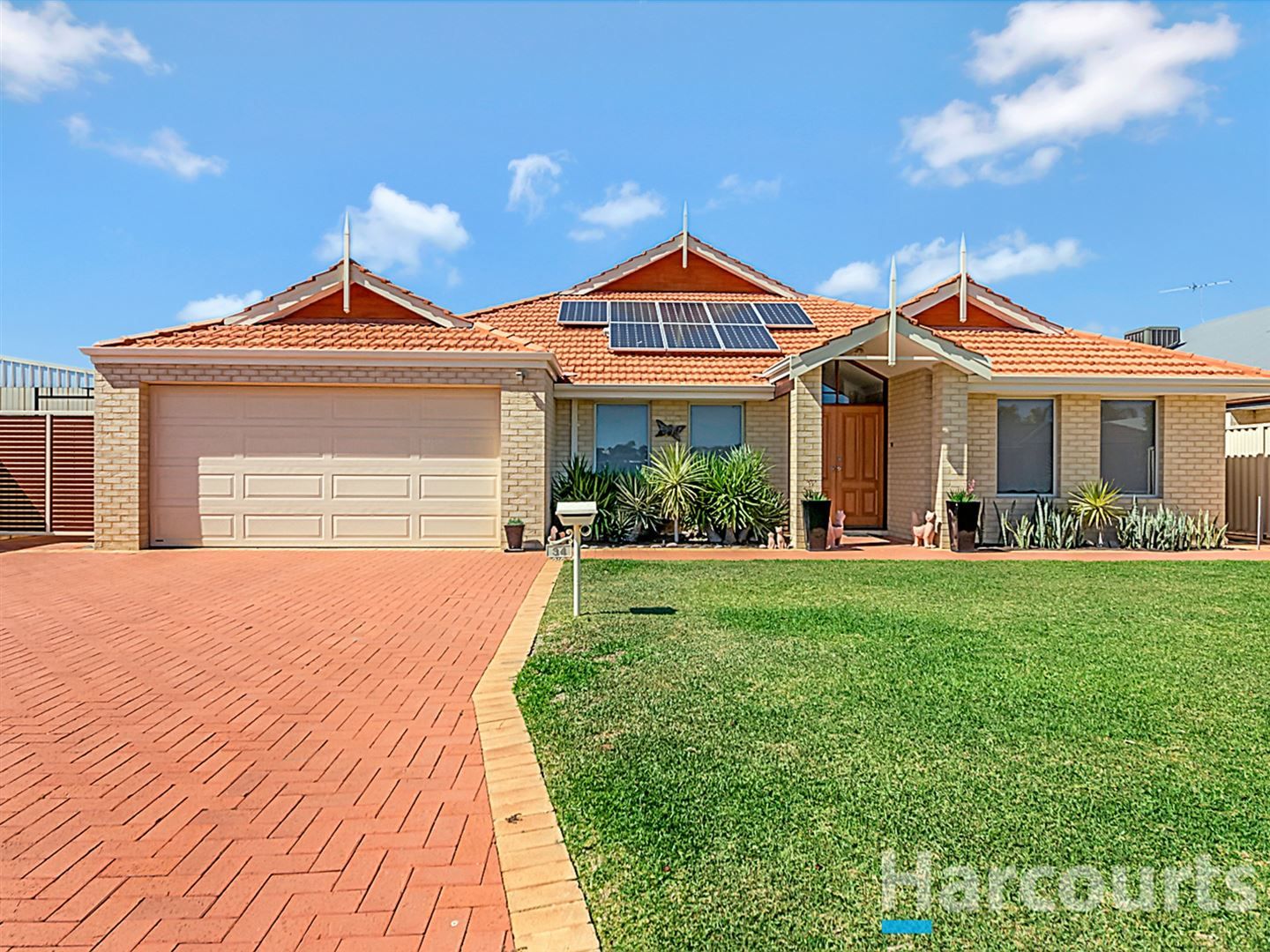 34 Covent Fairway, Pearsall WA 6065, Image 0