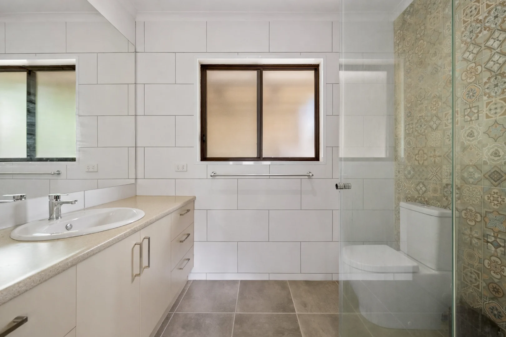 Additional image 13 of 3 Claret Court, Bright VIC 3741