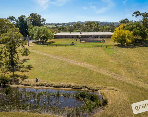 6 Mountain Flat Road, Narre Warren East VIC 3804