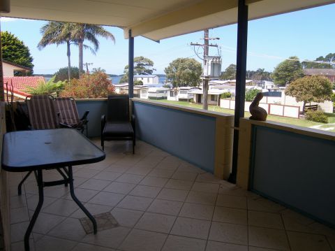 98 Adelaide Street, GREENWELL POINT NSW 2540, Image 2