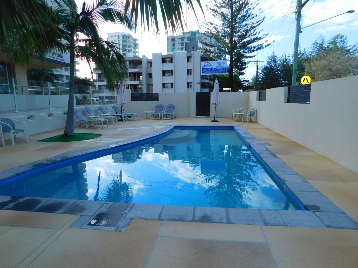 15/82 The Esplanade , Burleigh Heads Property History & Address