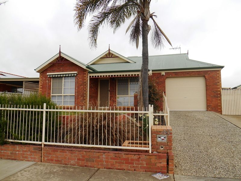 3 bedrooms House in 83 MARSHALL STREET WODONGA VIC, 3690