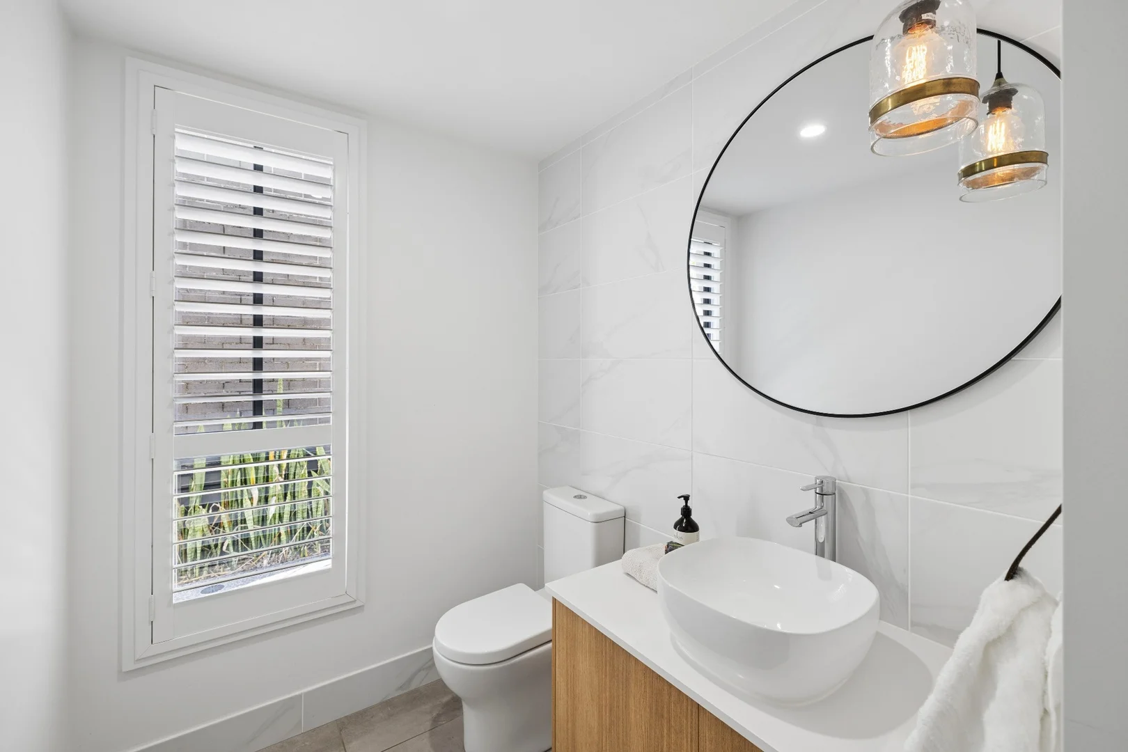 Image 44