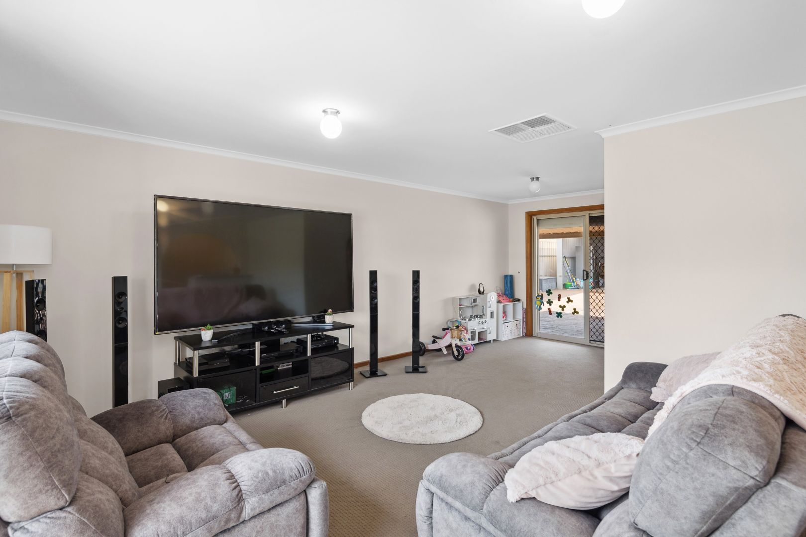 62 Clearwater Crescent, Seaford Rise SA 5169, Image 2