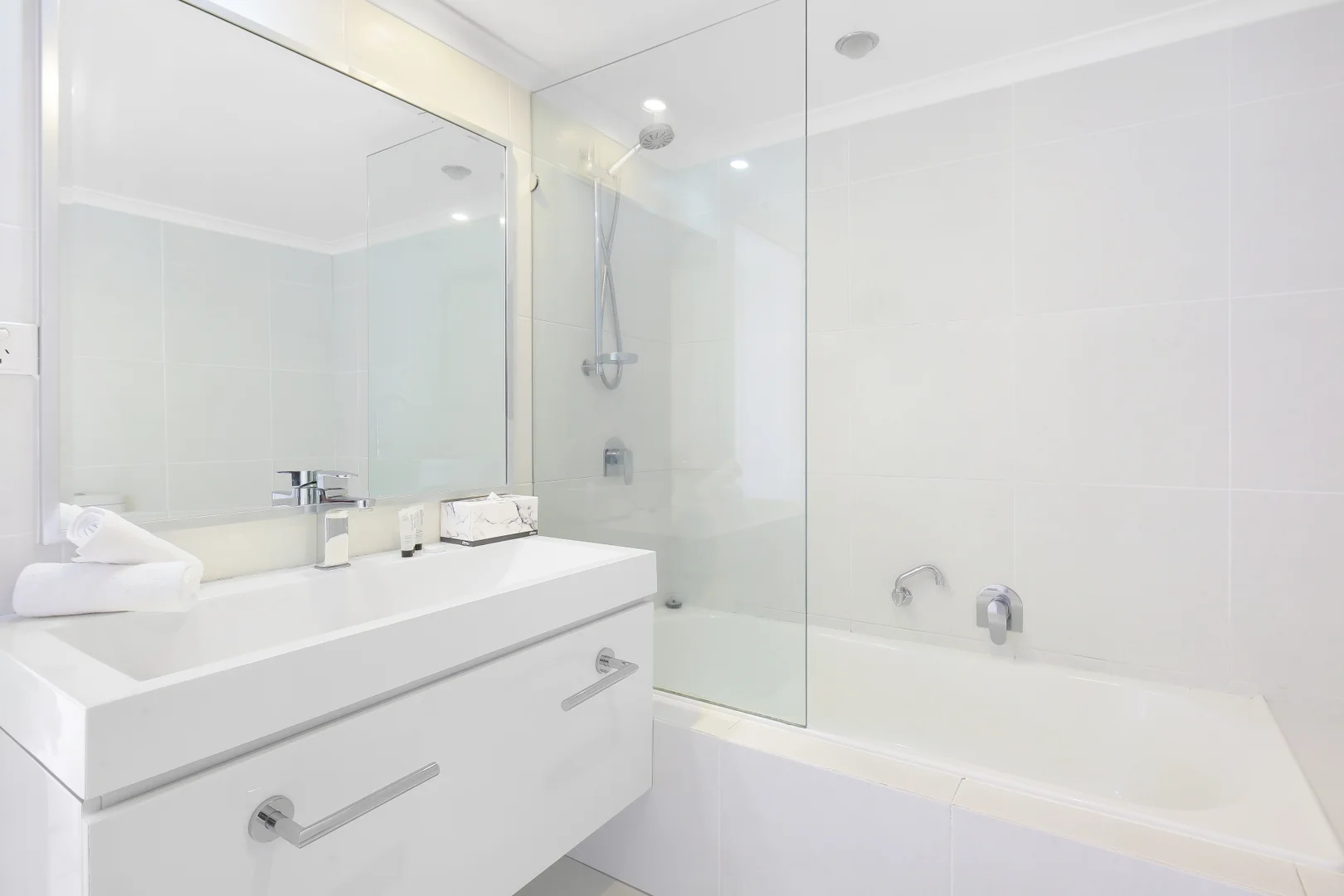 Additional image 14 of Ferny Avenue, Surfers Paradise QLD 4217