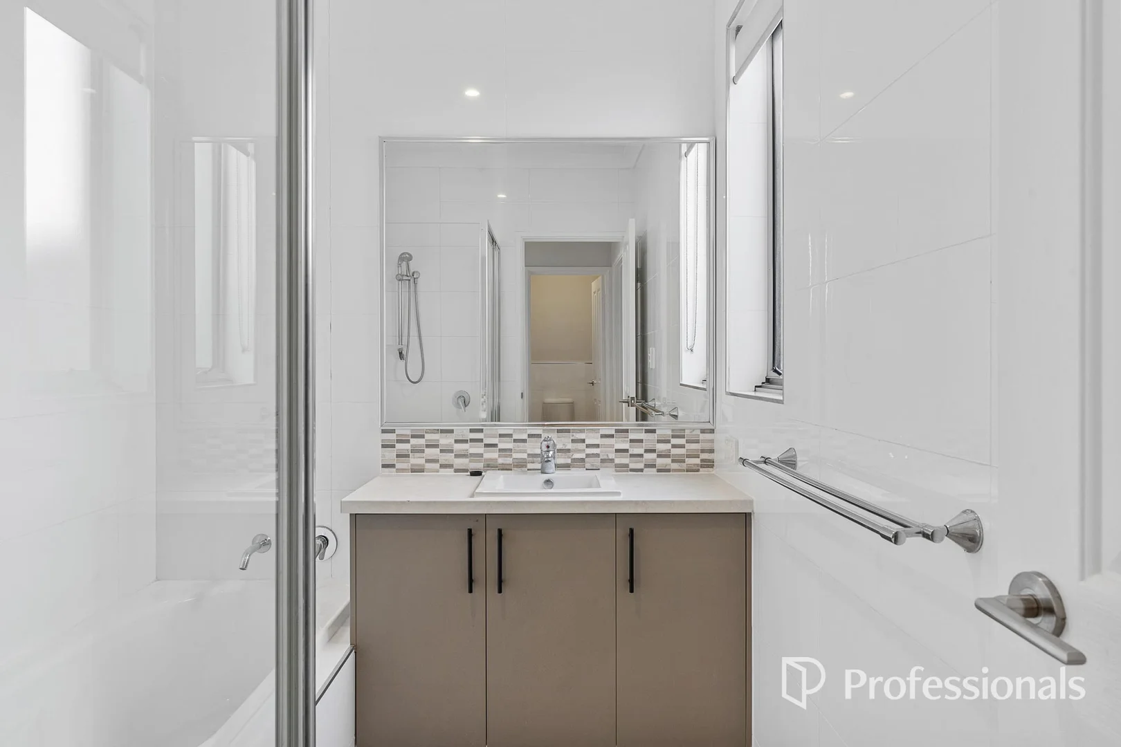 Additional image 20 of 8A Hepburn Way, Balga WA 6061