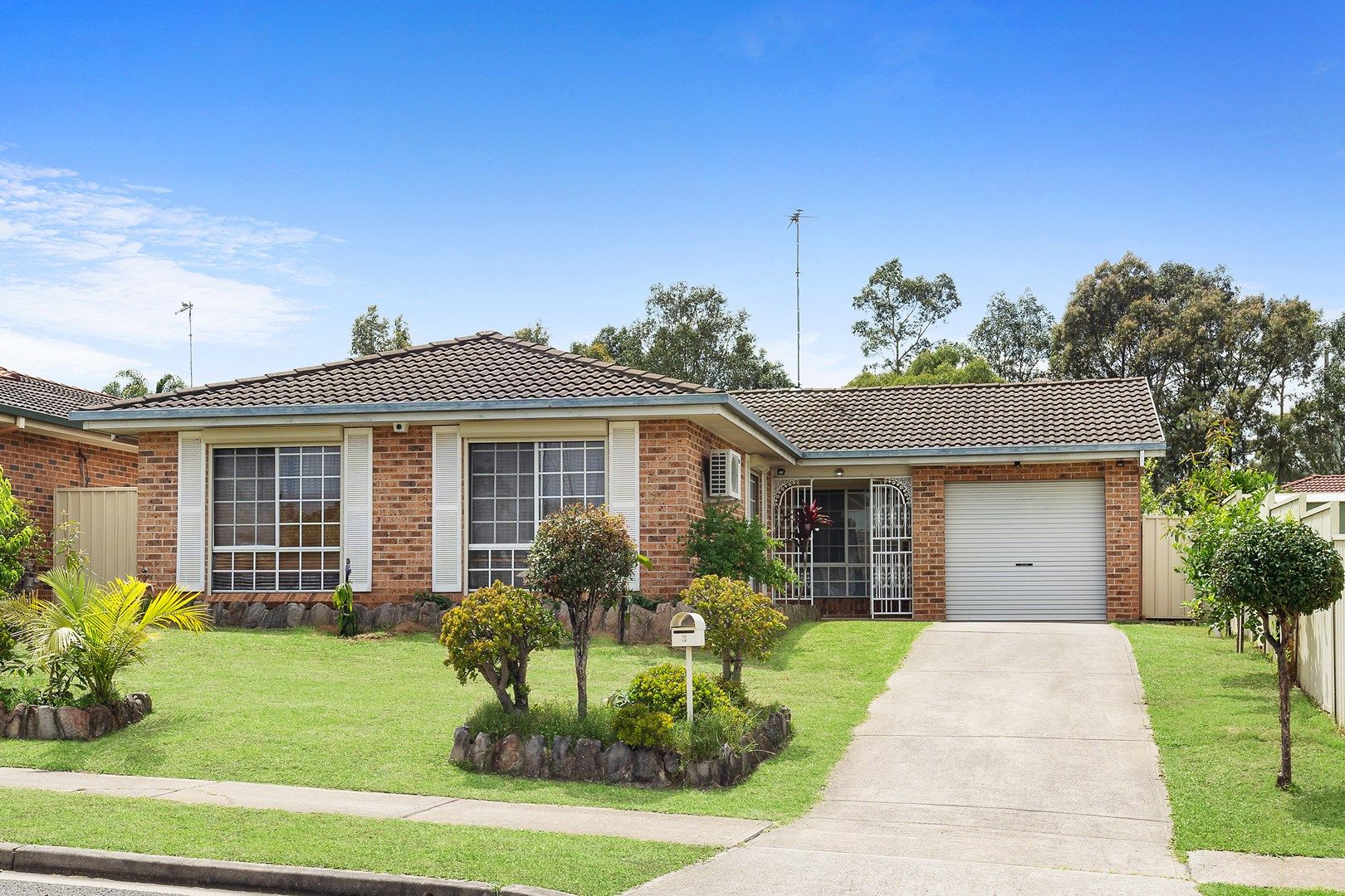 3 Brolga Crescent, Green Valley NSW 2168, Image 0