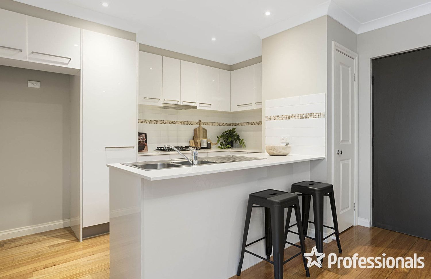 112/7-9 Birch Street, Bayswater VIC 3153, Image 2