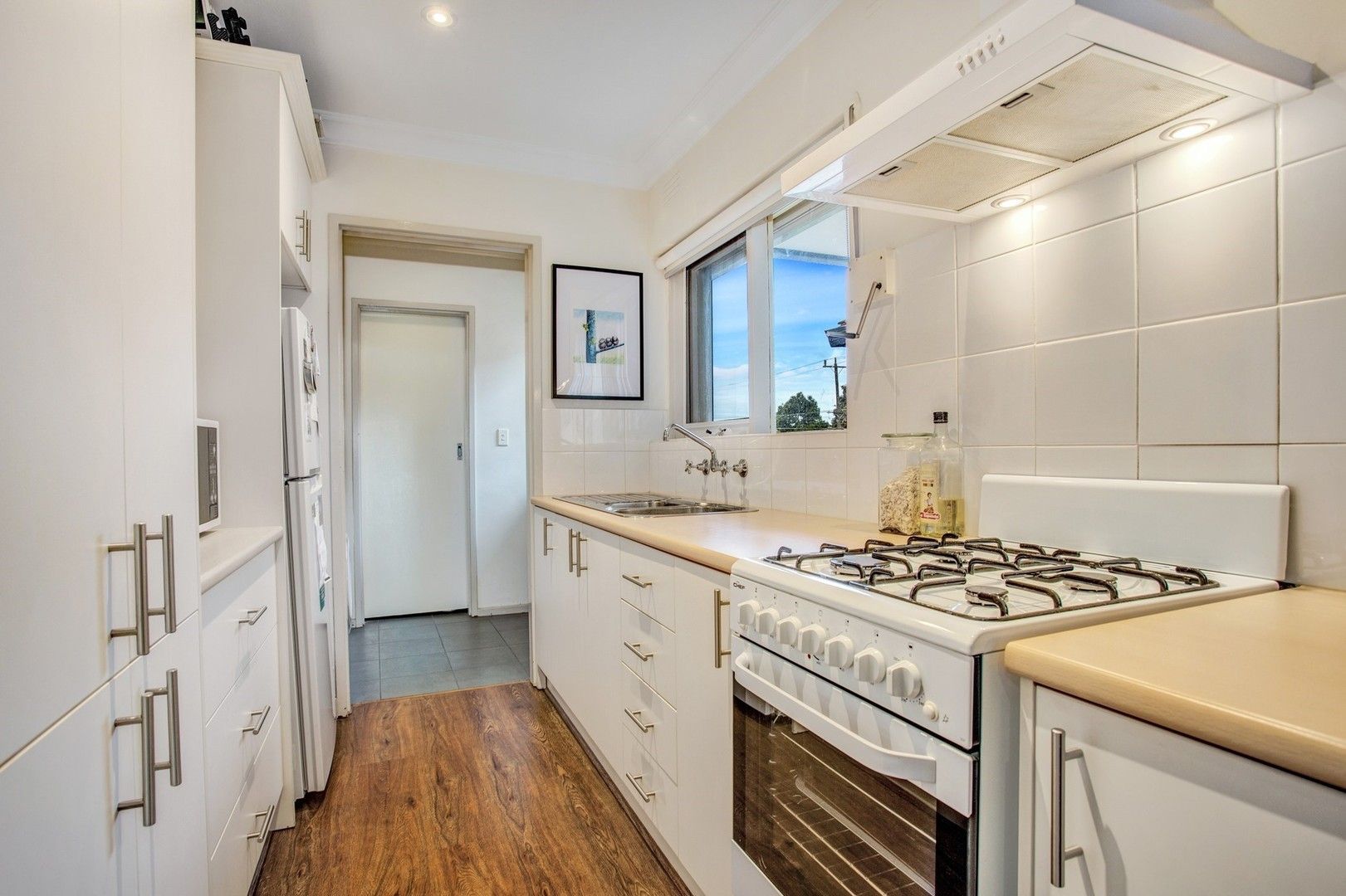2 bedrooms Apartment / Unit / Flat in 5/14 Moushall Avenue NIDDRIE VIC, 3042