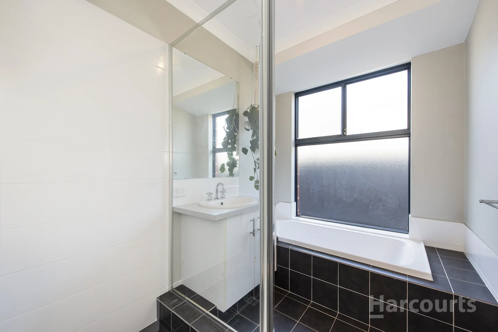 Additional image 19 of 3 Lilydale Drive, Lakelands WA 6180