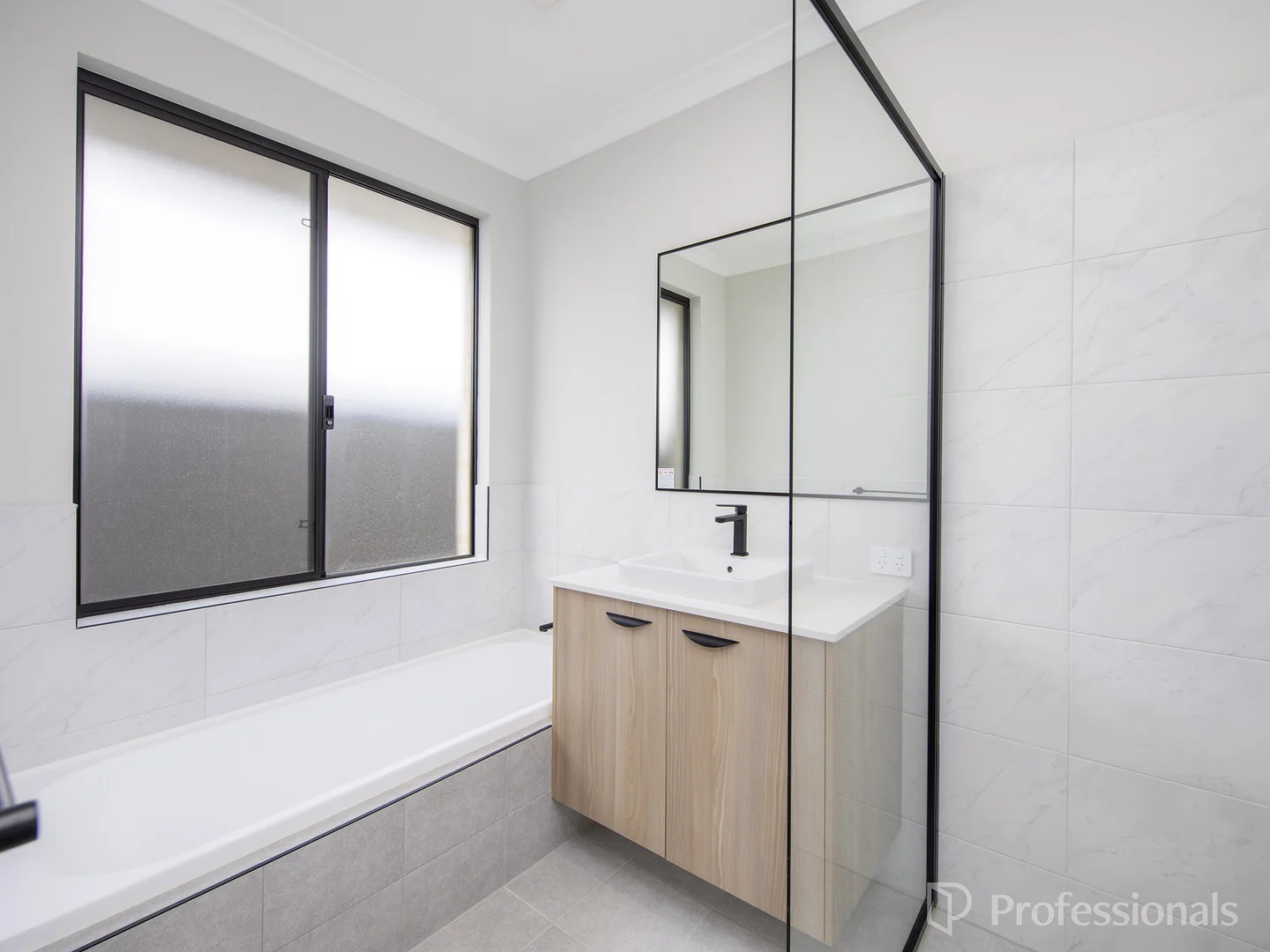 Additional image 18 of 4 Lyrebird Road, Eglinton WA 6034