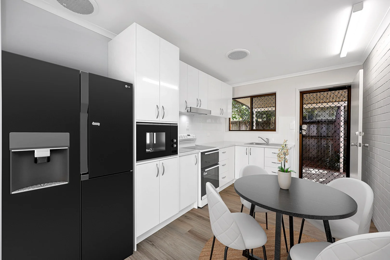 Additional image 8 of 1/28 William Street, Urangan QLD 4655