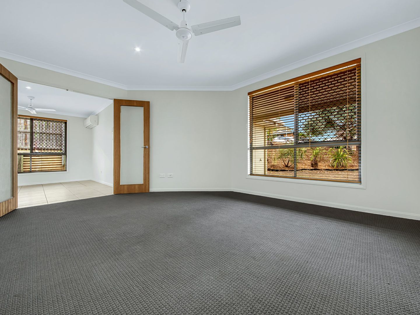 5 Moondarra Court, Clinton QLD 4680, Image 2