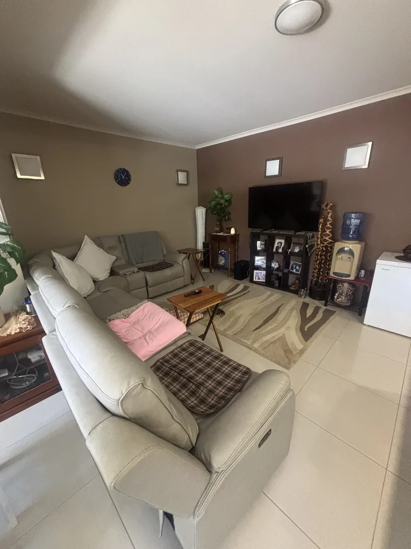 Additional image 7 of 2/20 Lawson Street, Southport QLD 4215